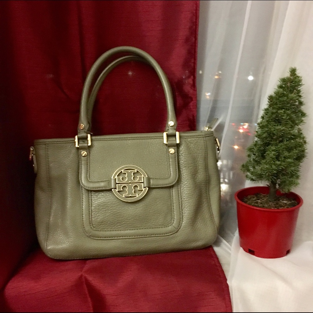 SALE🛍 Tory Burch Amanda Small Satchel in Sage